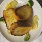 Best Garlic Bread (4) 蒜头面包(4) in Queens, NY