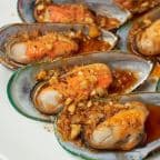 Best Green Mussels (1/2lb) in Queens, NY